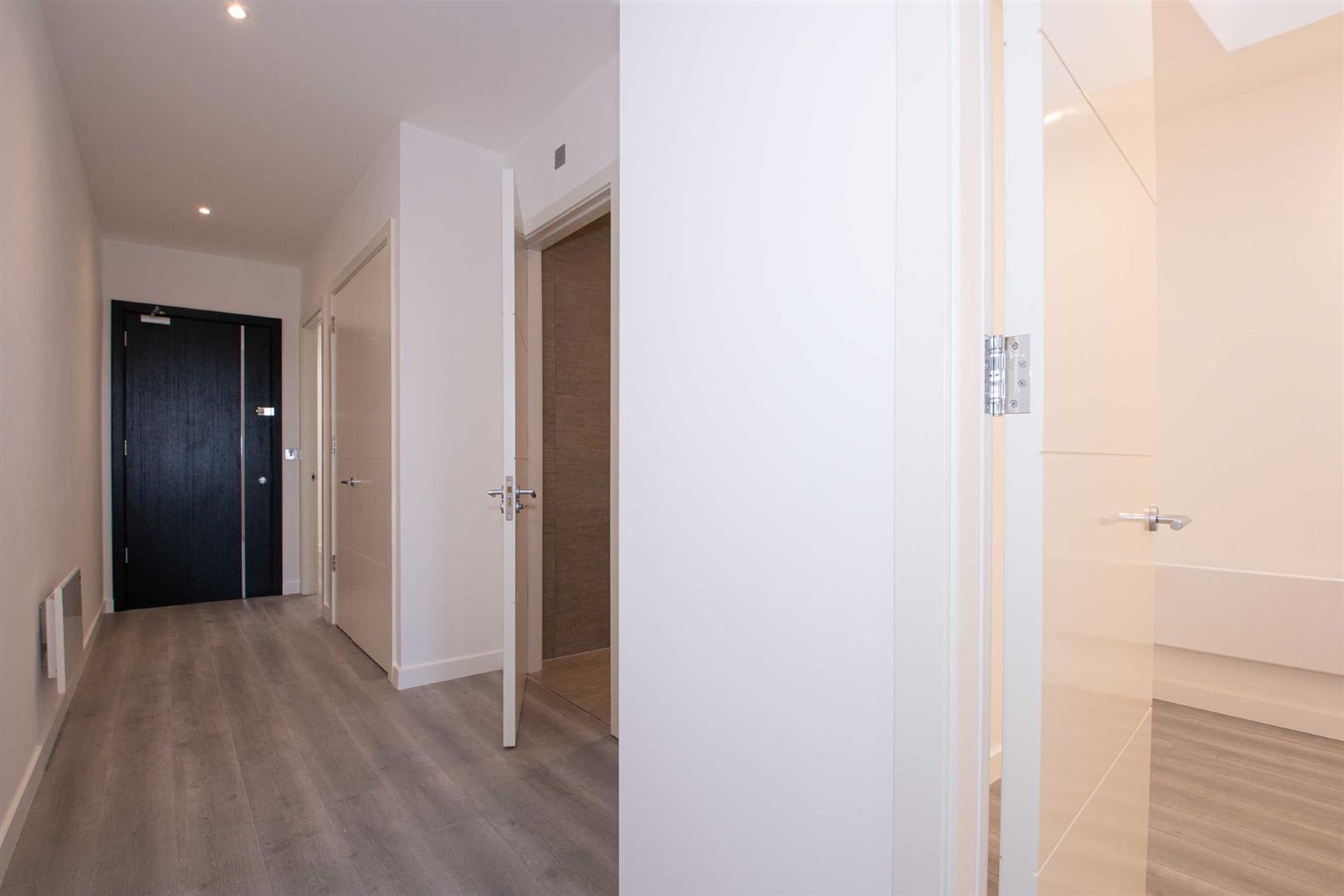 17 Capital Drive, Linford Wood, Milton Keynes